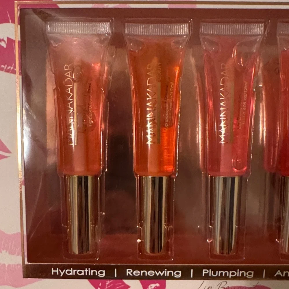 Manna Kadar Lip Gloss Collection - Vibrant Shades
